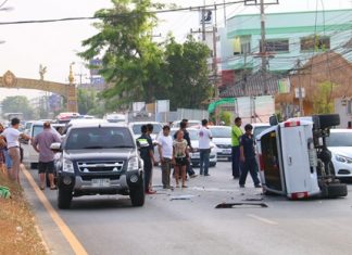 5 hurt in 6-car Sattahip pileup